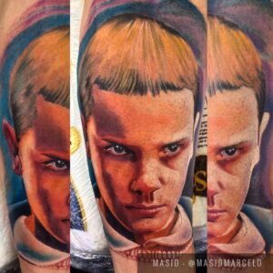 Realismo preto e cinza em tatuagem por Marcelo Souza